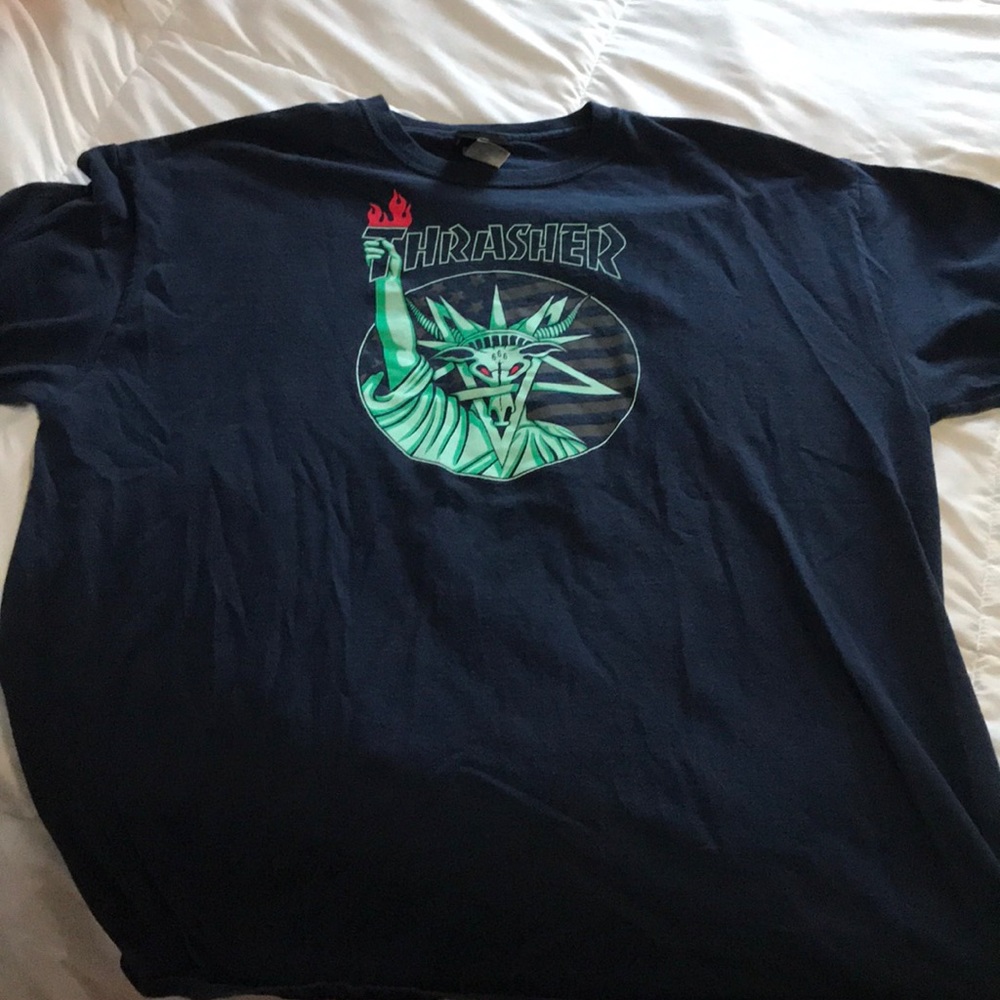 Men’s Thrasher tee